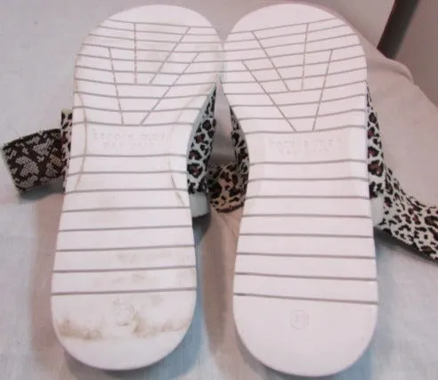Bernie Mev New York Woven "Freesia" Bow Detail Sandal