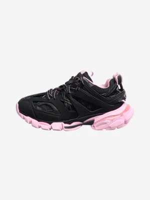 Black and pink Track trainers - size EU 36