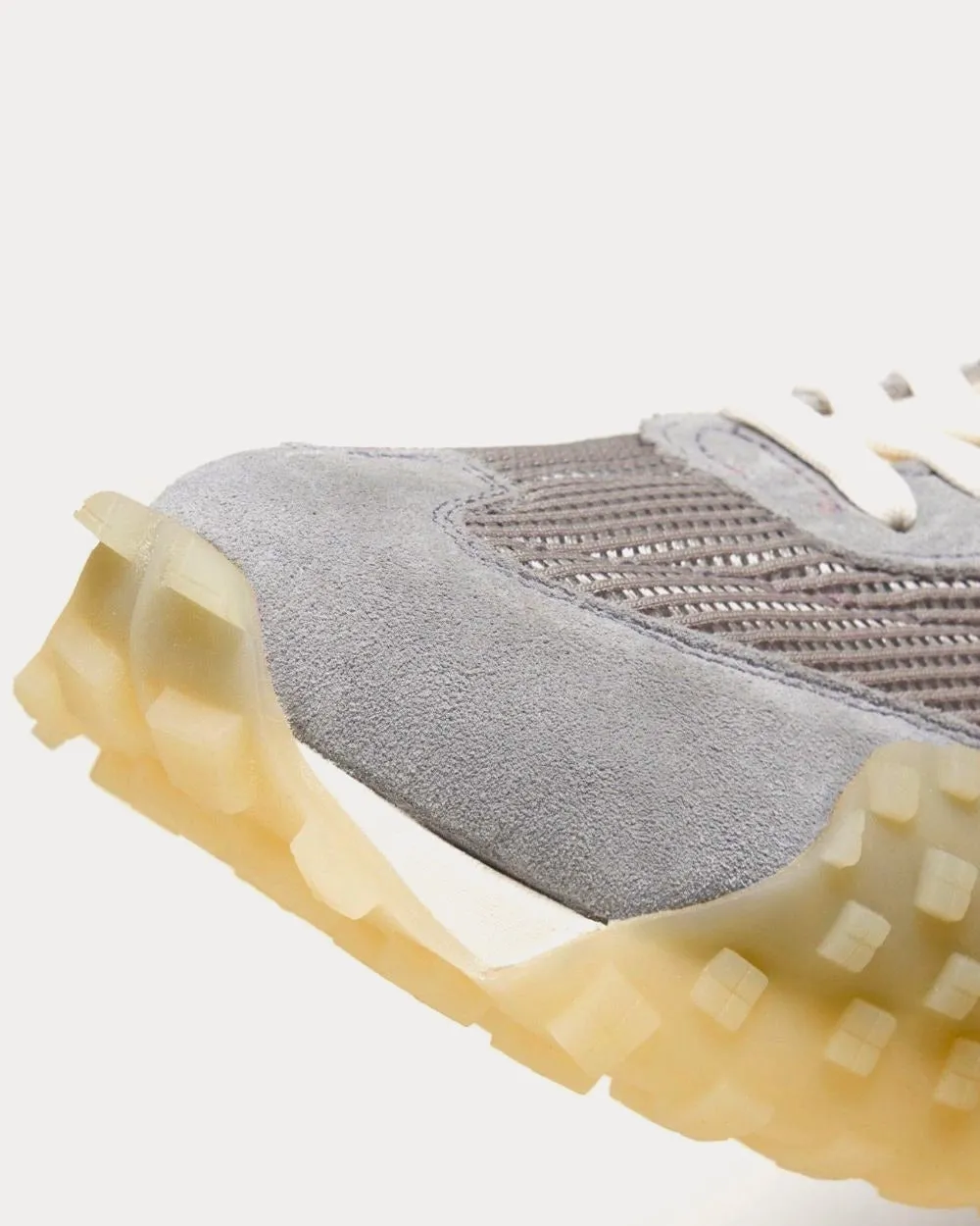 Crease Runner Wind Grey Low Top Sneakers