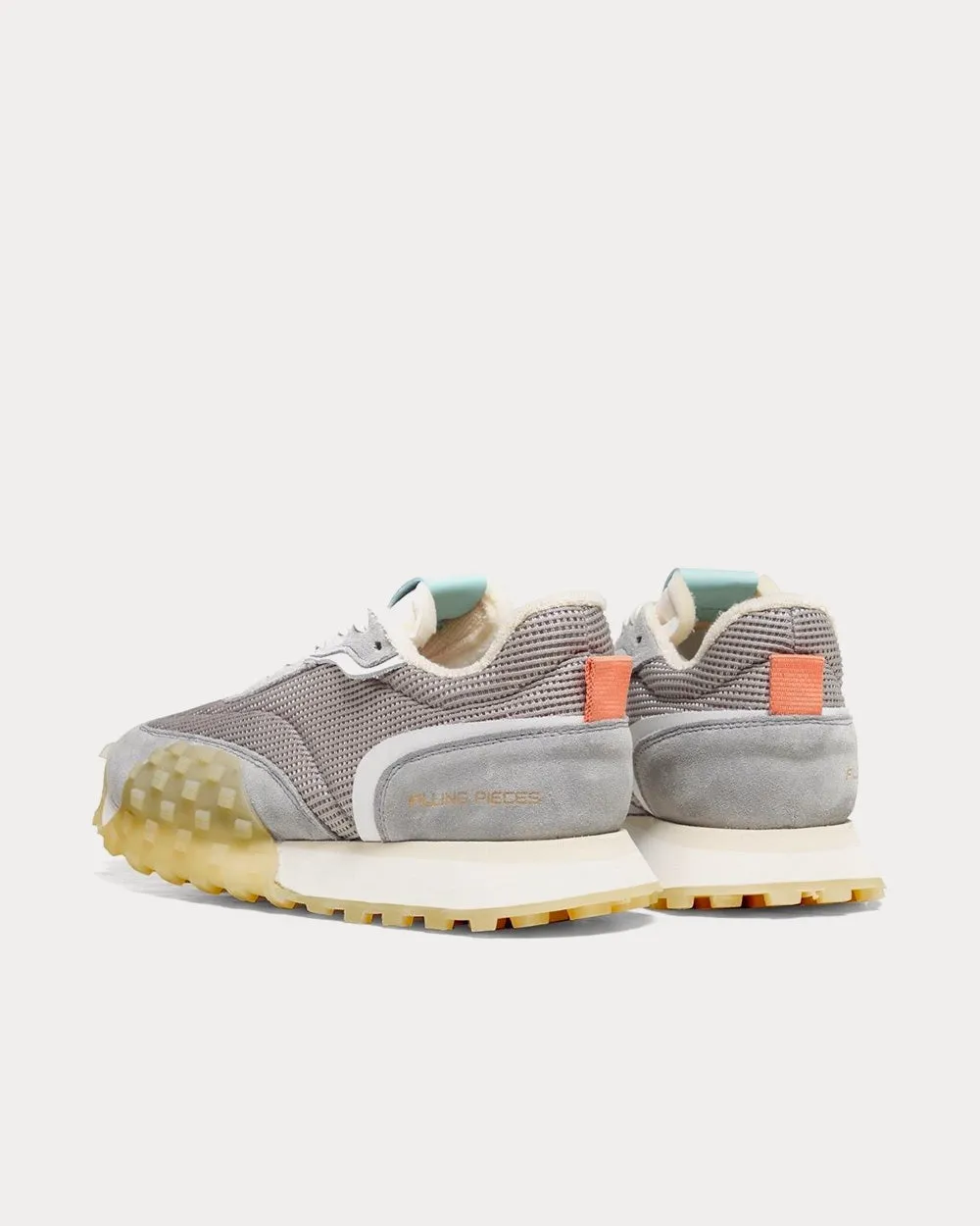 Crease Runner Wind Grey Low Top Sneakers