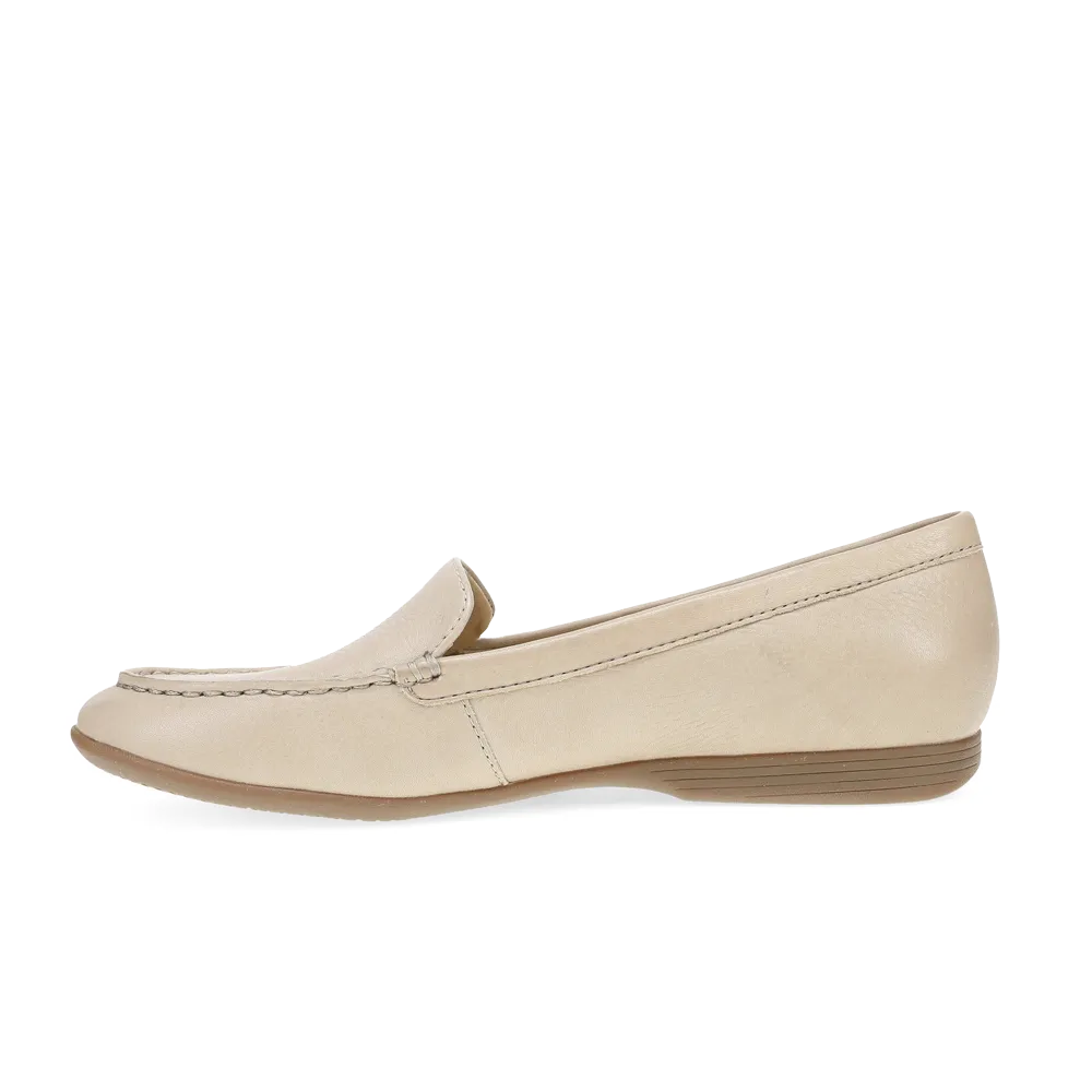 Dansko Lorri Sand Tumbled