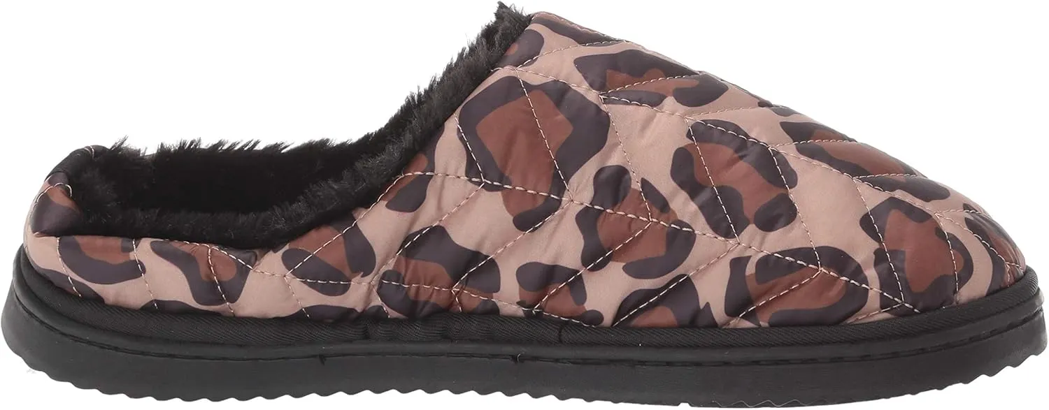 Dearfoams Women's Cora Quilted Nylon Clog Slipper