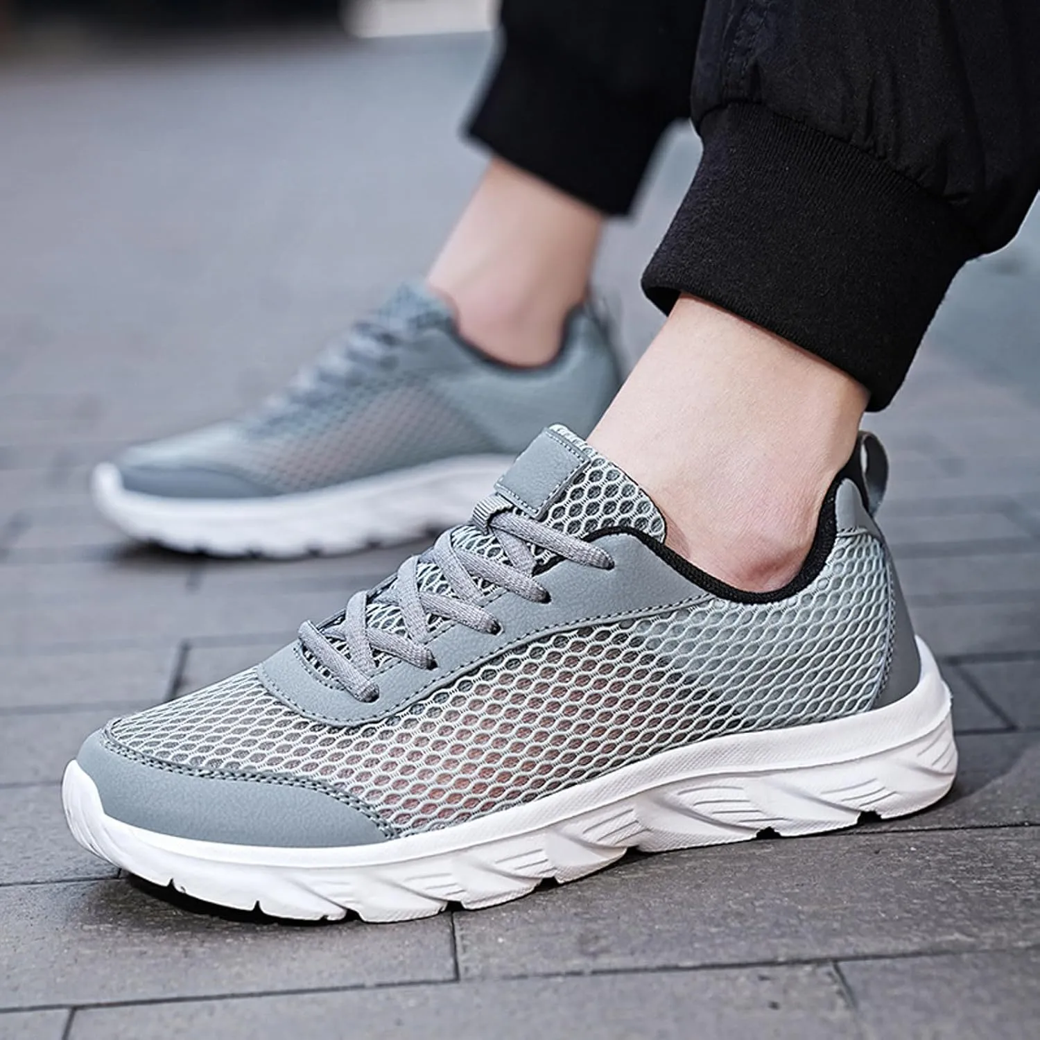 Fashion Sneakers Comfortable Men Sports Shoes Fashionable New Pattern Minimalist Couple Breathable Comfortable Mesh Non