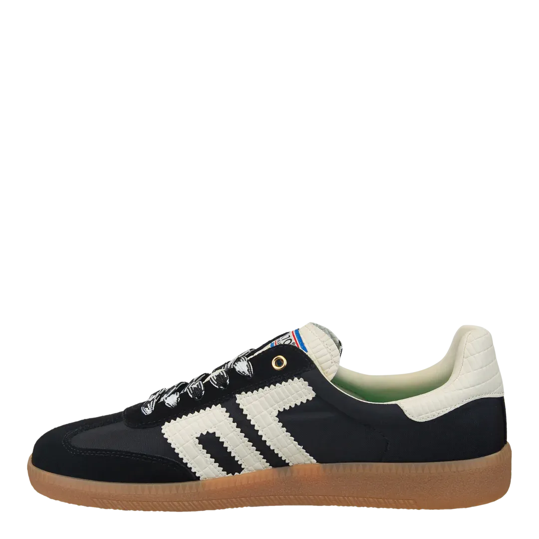 Ghost Sneakers In Black
