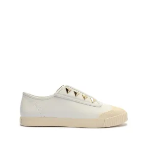 Grazziela Leather Sneaker