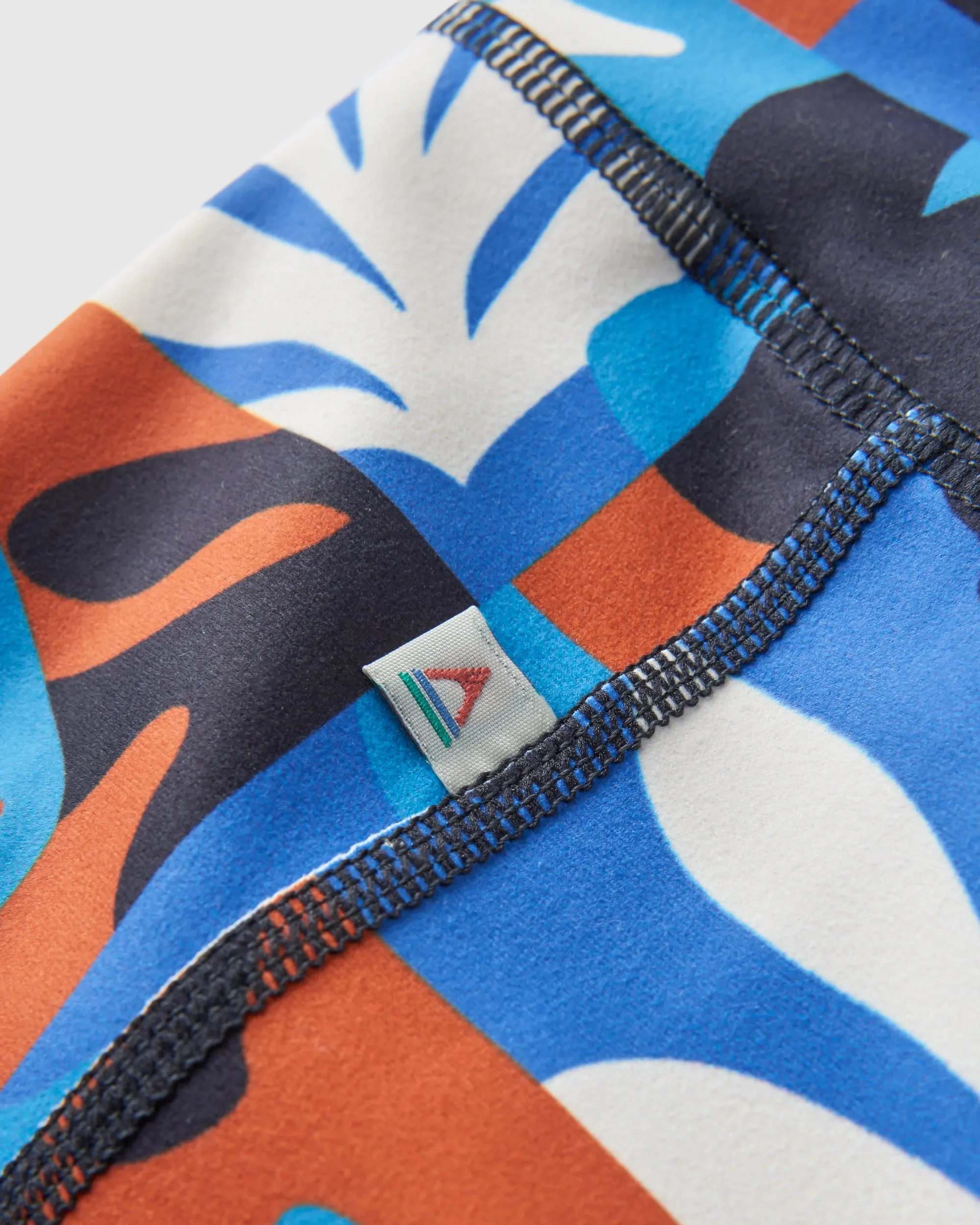 Mantra Recycled Active Short - Mountain Foliage Blue