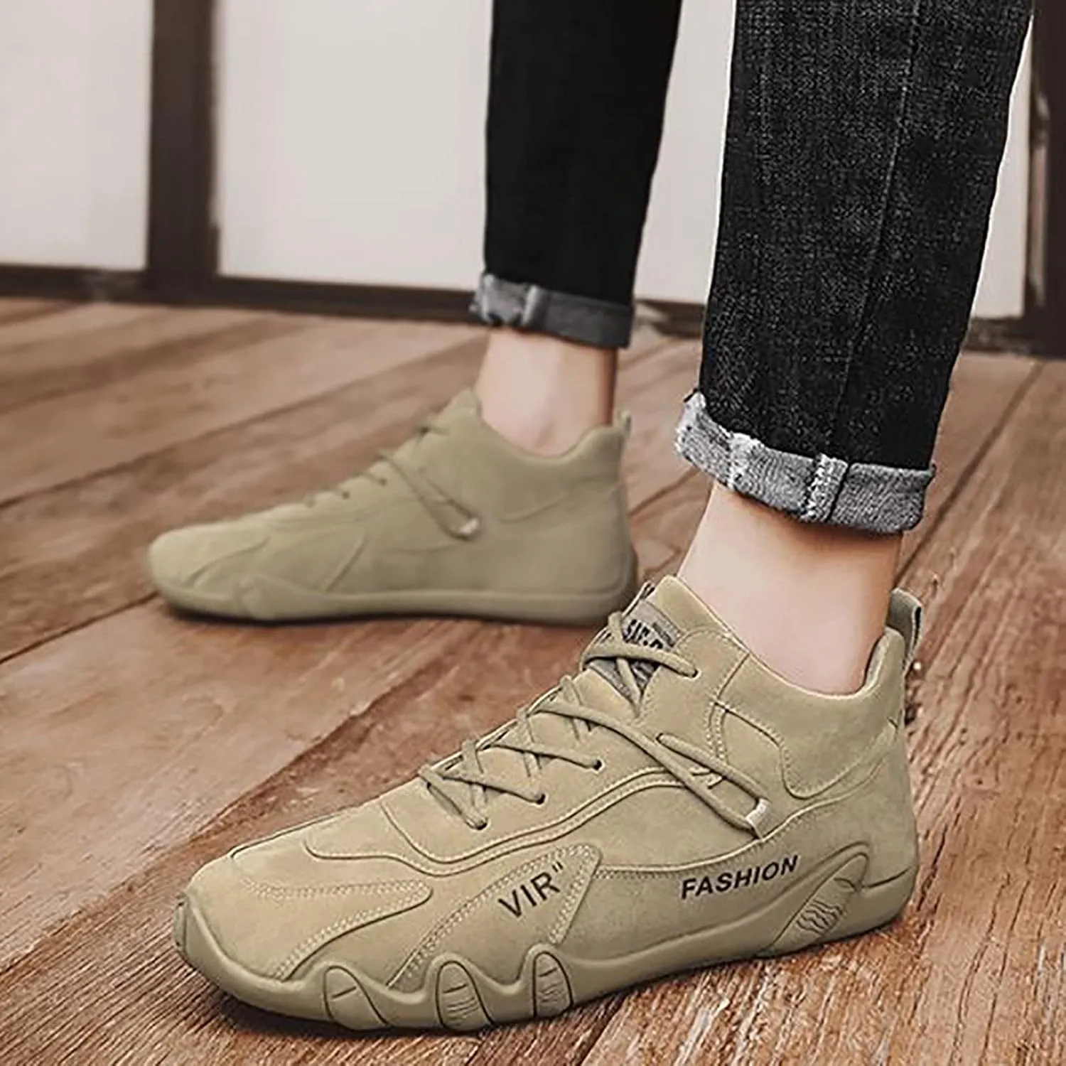 Men's Fashion Sneakers Mens Dress Sneakers Men's Comfortable Walking Shoes Tennis Comfortable Badminton Shoes