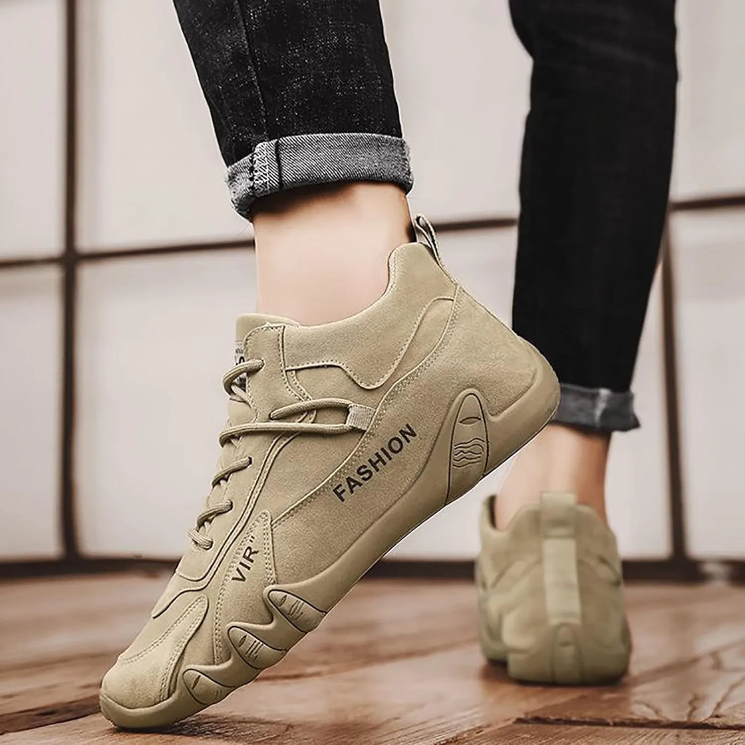 Men's Fashion Sneakers Mens Dress Sneakers Men's Comfortable Walking Shoes Tennis Comfortable Badminton Shoes