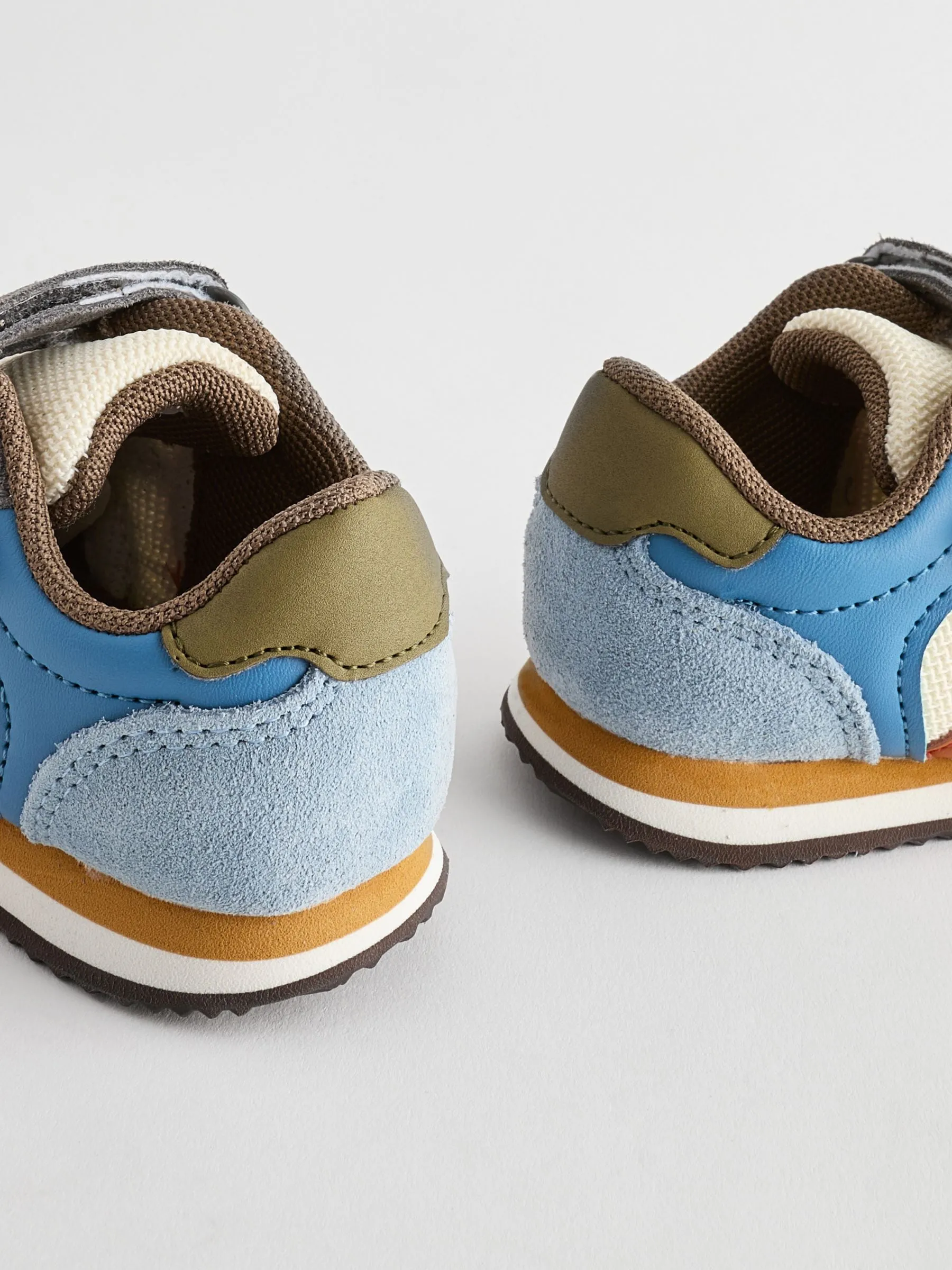 Multi Standard Fit (F) Double Strap Trainers