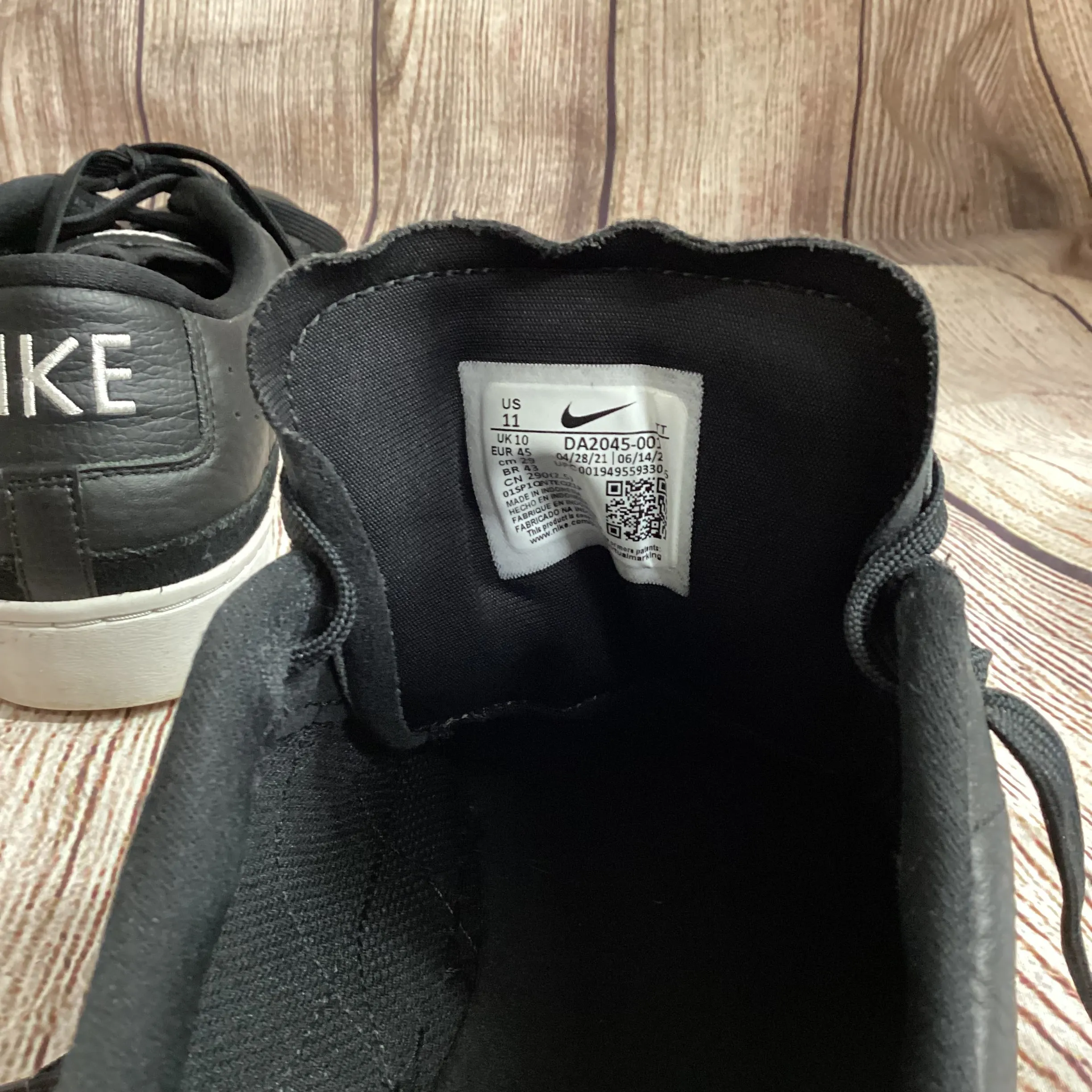 Nike Blazer Black Leather Trainers Size 10