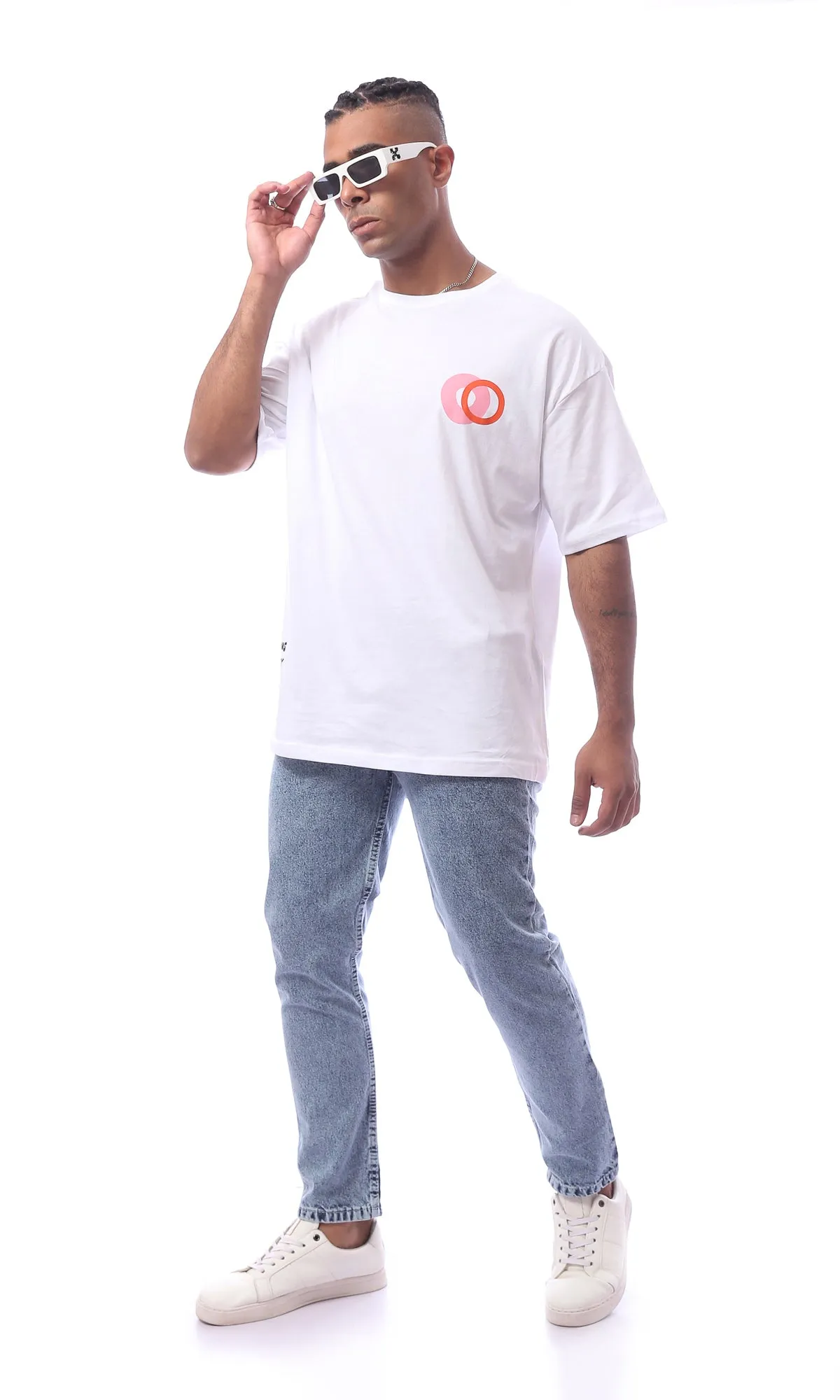 O163368 Simple White Printed Tee With Short Sleeves