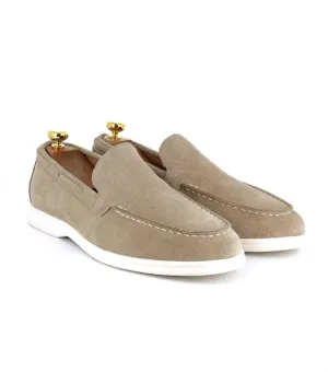 Riveleft RL20 Beige Suede Loafers