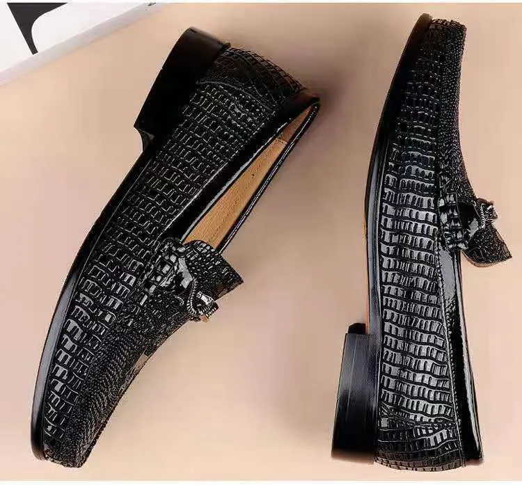 Snake Embossed Leather Loafers – Slip-On Glossy Cowhide Driving Shoes