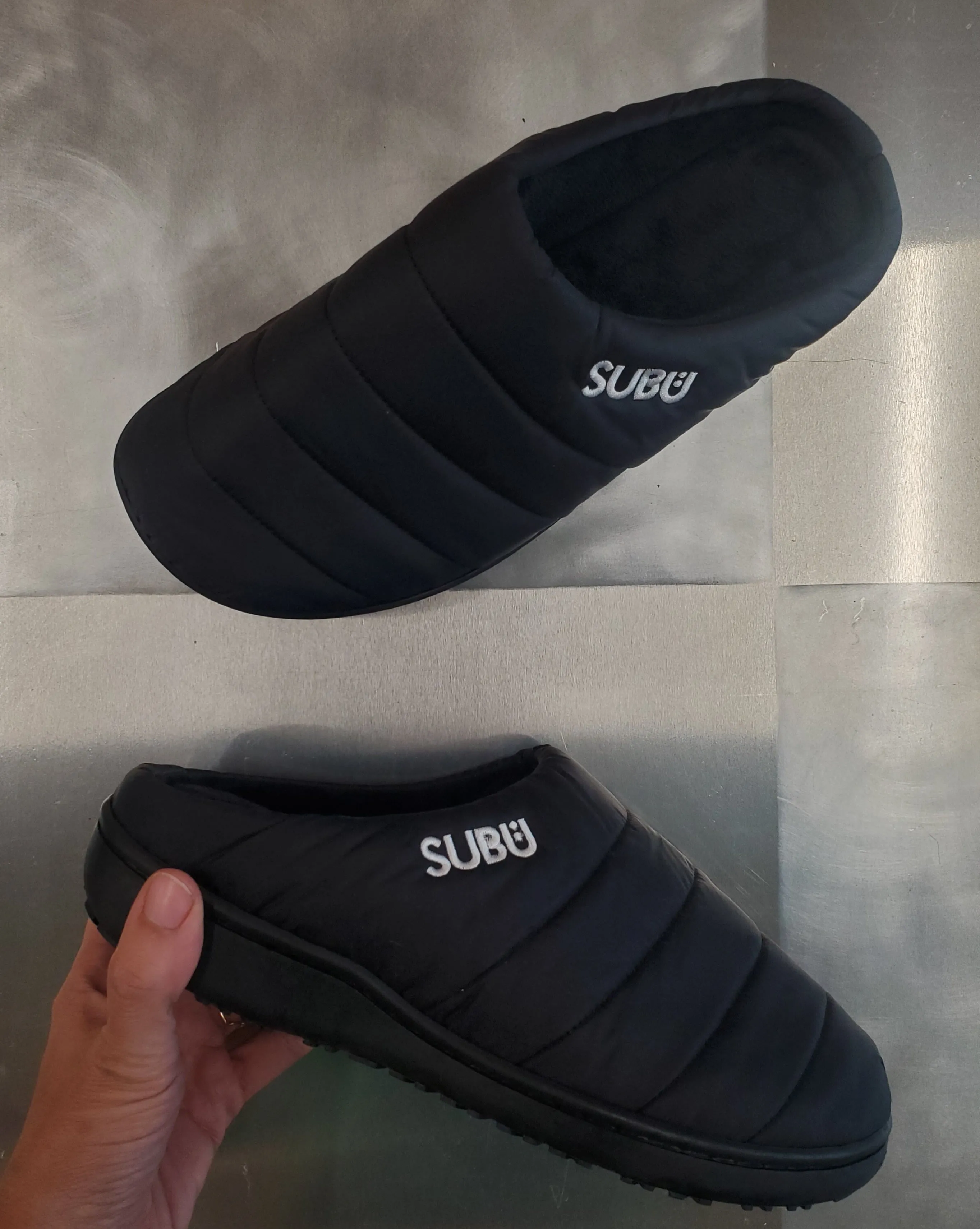 Subu Outdoor Slippers - Black