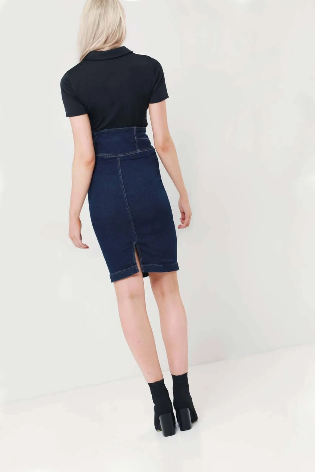 Vin Black Ribbed Short Sleeve Zip Up Bodysuit