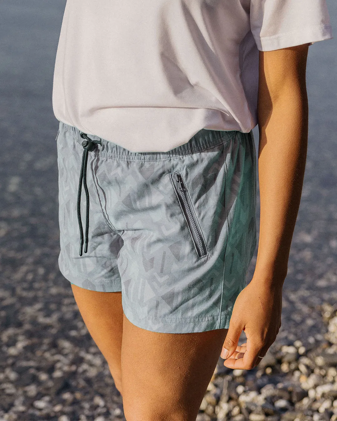 Way Out All Purpose Short - Pistachio Ore Pattern