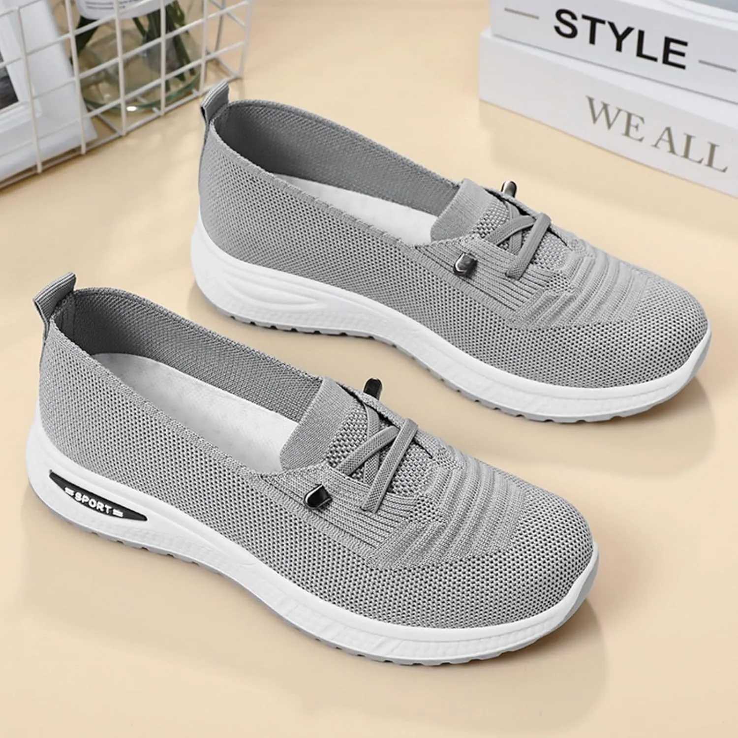 Women Comfy Orthopedic Walking Shoes, 2025 New Orthopedic Women's Breathable Slip On Arch Support Non-Slip Sneakers